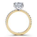 Bella: The Epitome of Elegance – A 2.00 Carat Lab Grown Oval Diamond Engagement Ring