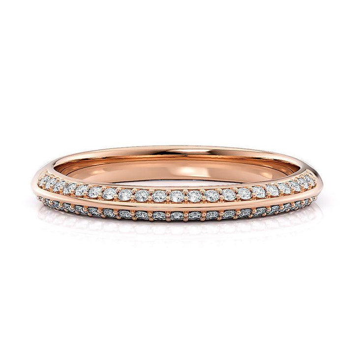 Astrid - knife edge diamond wedding band in rose gold. Pave set diamonds. 0.21 carats