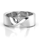 Unique wedding ring with a twist
