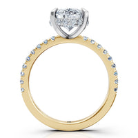 Bella oval diamond engagement ring setting in yellow gold, front elevation of the full band