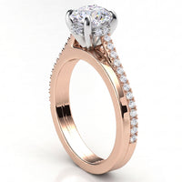 Calida in rose gold, profile view of the double band