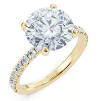 Clover round brilliant diamond engagement ring, all yellow gold