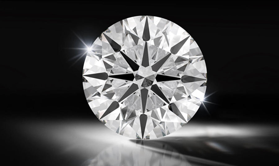 Diamond demonstrating symmetry — perfectly aligned facets in geometric harmony