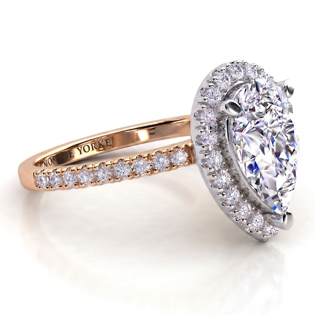 Dune in yellow gold, alternate side view of the halo setting