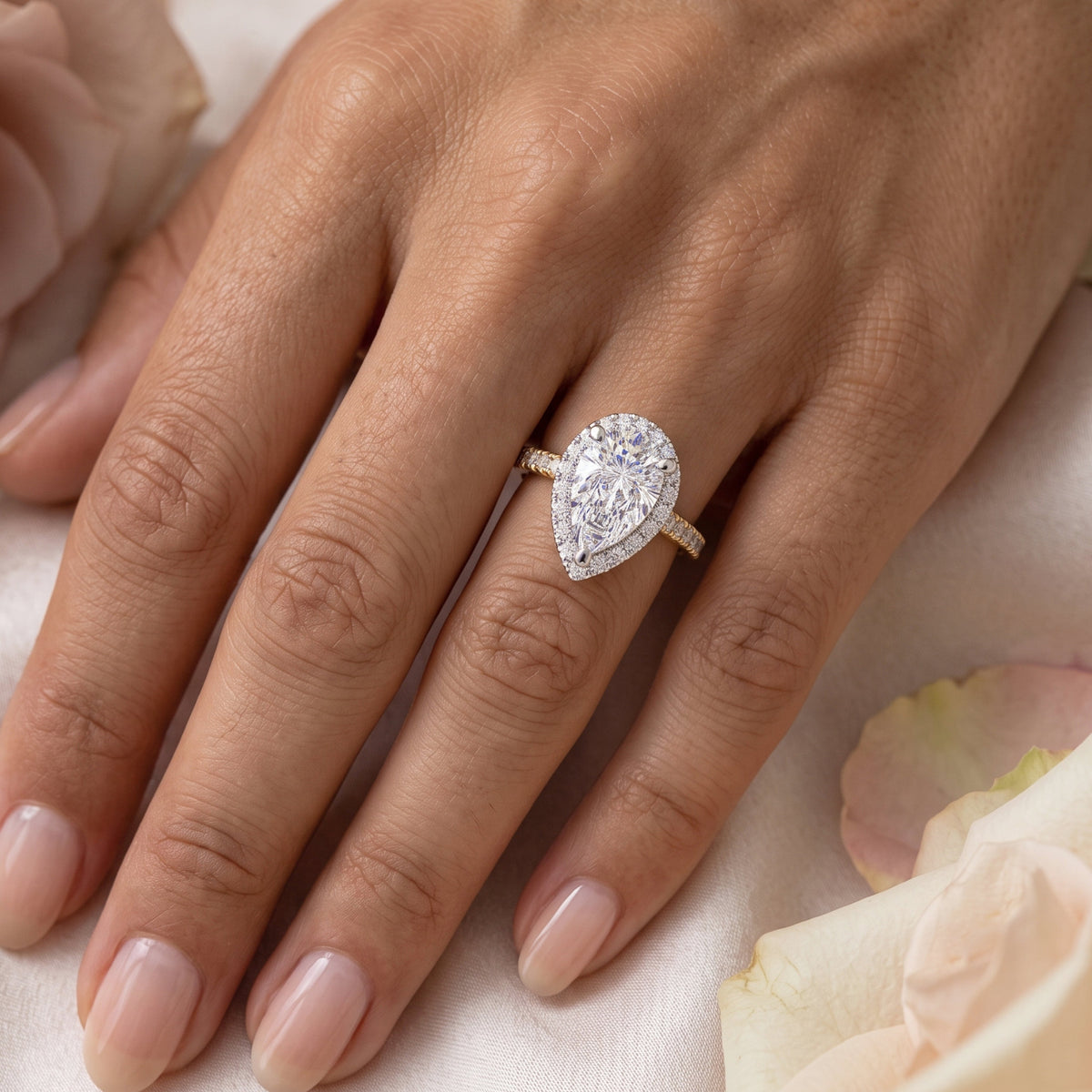 Dune - Pear Cut Diamond Halo Engagement Ring