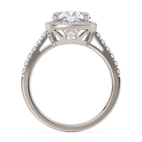Frankie in 18ct white gold, detail of the triangular cut-outs that let light into the centre diamond