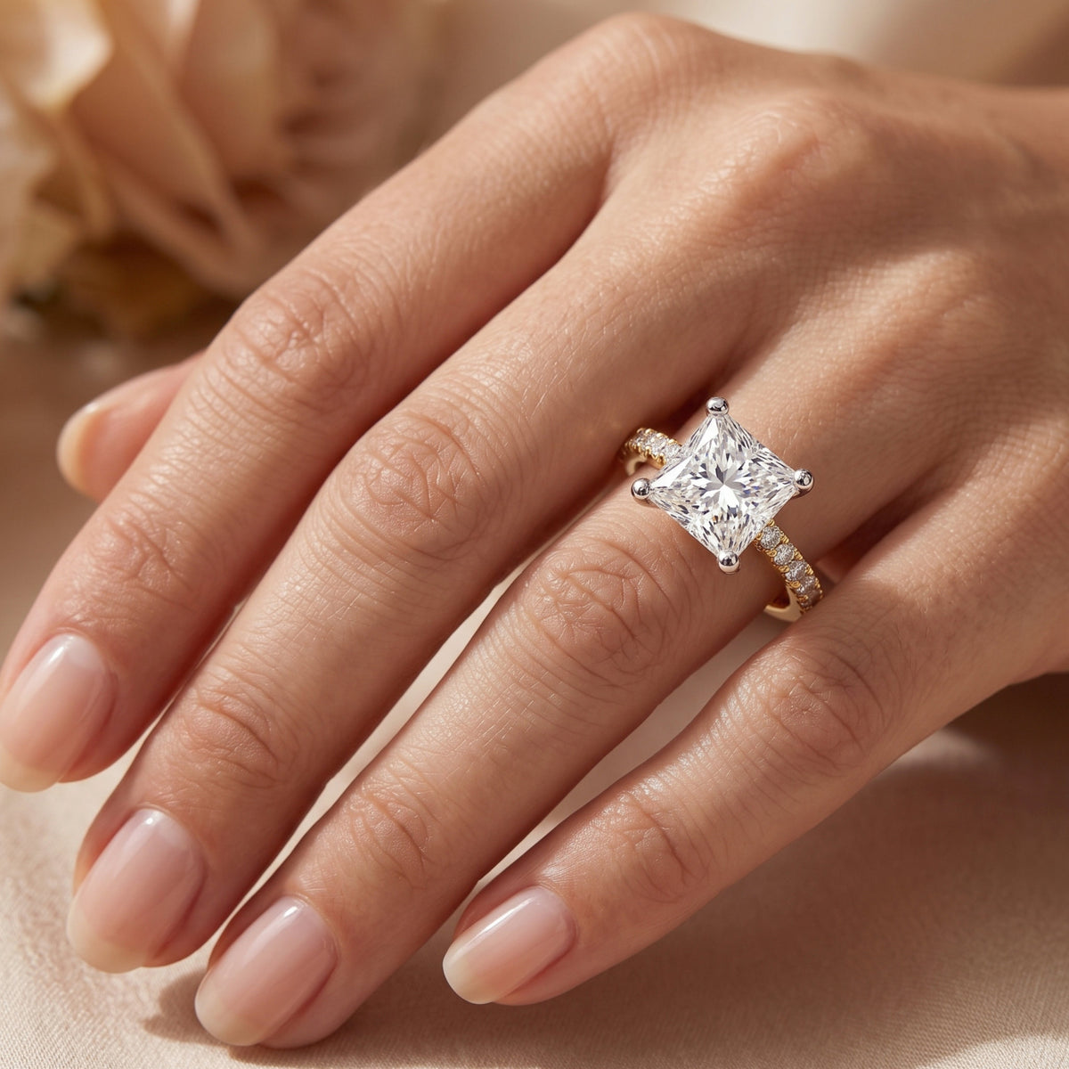 Lutece princess cut diamond ring - yellow gold