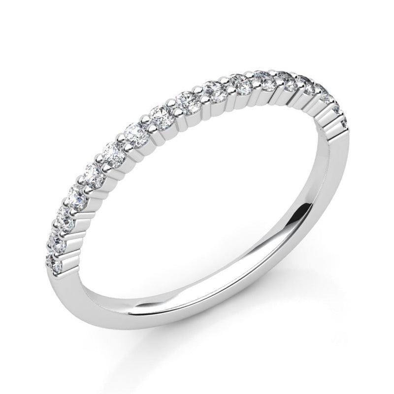 Elara - 0.35 carats of round diamonds. Diamond wedding ring, white gold or platinum.  