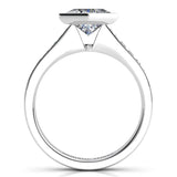 Nash in platinum.  Side view showing the stunning centre bezel setting. 